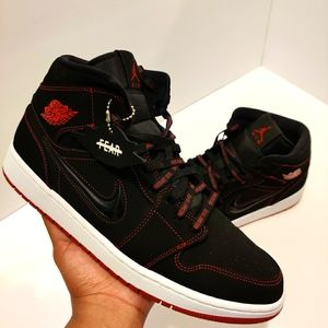 Nike Air Jordan 1 Mid Fearless Size 12